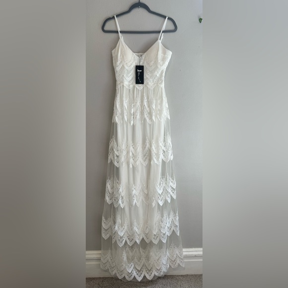 Lace Layered Maxi dress - Picture 3 of 6